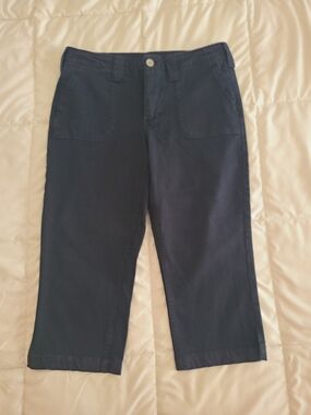 Denver Hayes Navy Blue Capris